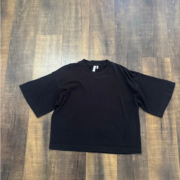 & Other Stories Black Boxy 100% Organic Cotton T-Shirt Size Medium - Picture 8 of 8